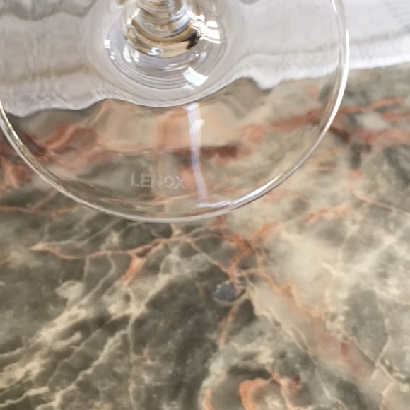 Lenox Oxygen martini glasses. Set of 4 - Picture 2 of 3